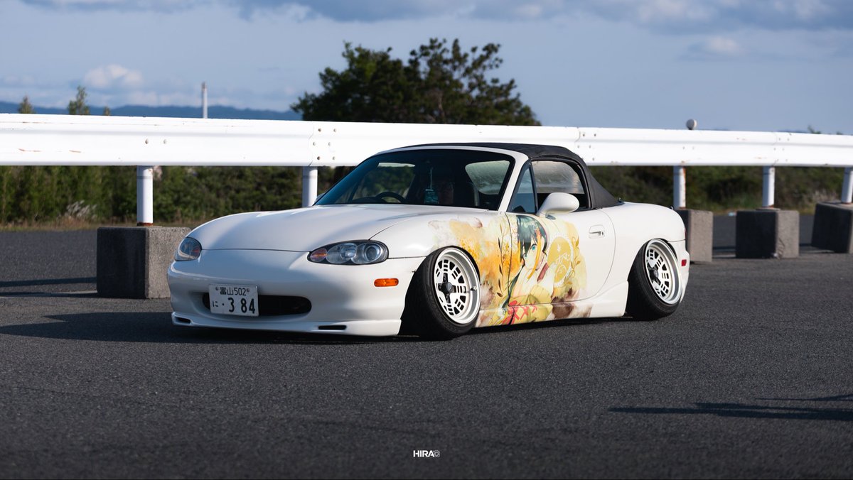 GF_NB8C's tweet photo. ロードスター進めるために手放そうと思うので、履きたい方いれば連絡ください。
シルバー×4、ブロンズ×2あります。
タイヤはとりあえず今履かせてるやつそのまま渡します。
値段はいったん10万にしておきます。
愛知県まで引き取りに来ていただけると大変助かります🙇‍♂️ https://t.co/HlxgYM6dzj