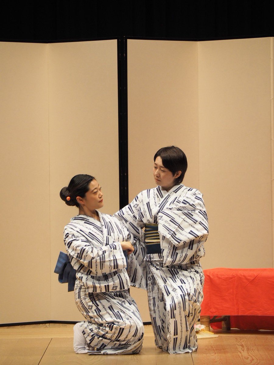 yuko_chino's tweet photo. 昨日は浴衣ざらいで『神田祭』を踊ってまいりました。はつ穂さんと組むのは一昨年の『三社祭』以来の2度目で、とても楽しかったです！！
写真はうちの劇団の正美ちゃん(@Matsu1Hk )が撮ってくれました〜！ https://t.co/O7EbP4YZg0