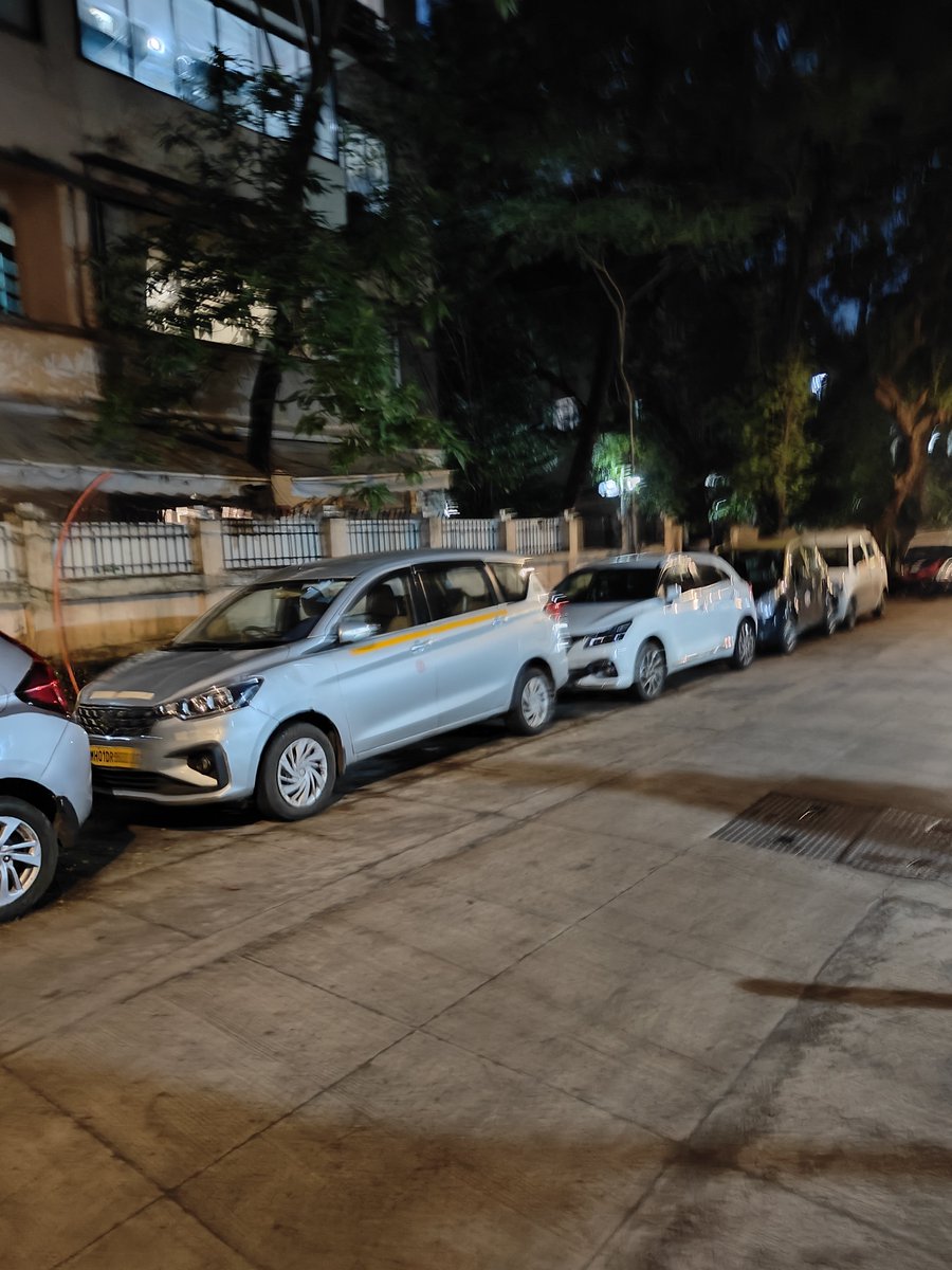 arjunpancholi's tweet photo. I am posting again second time, now with kaali peeli taxi, ola/uber taxi also started parking over here and made taxi stand. Please look into this matter. Address - Dr kashibai navrange marg, new gamdevi, mumbai. 
@GamdeviPS @CPMumbaiPolice @MTPHereToHelp https://t.co/ixgMZySGgG