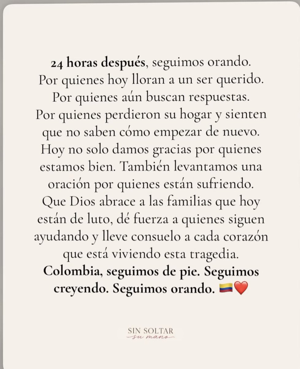 celmaringles's tweet photo. Al final del día somos uno orando por la misma causa💛❤️‍🩹 Que linda familia virtual de la que soy parte. 

#TeamKarola
#EidevinLopez https://t.co/zoxWCPpSgK