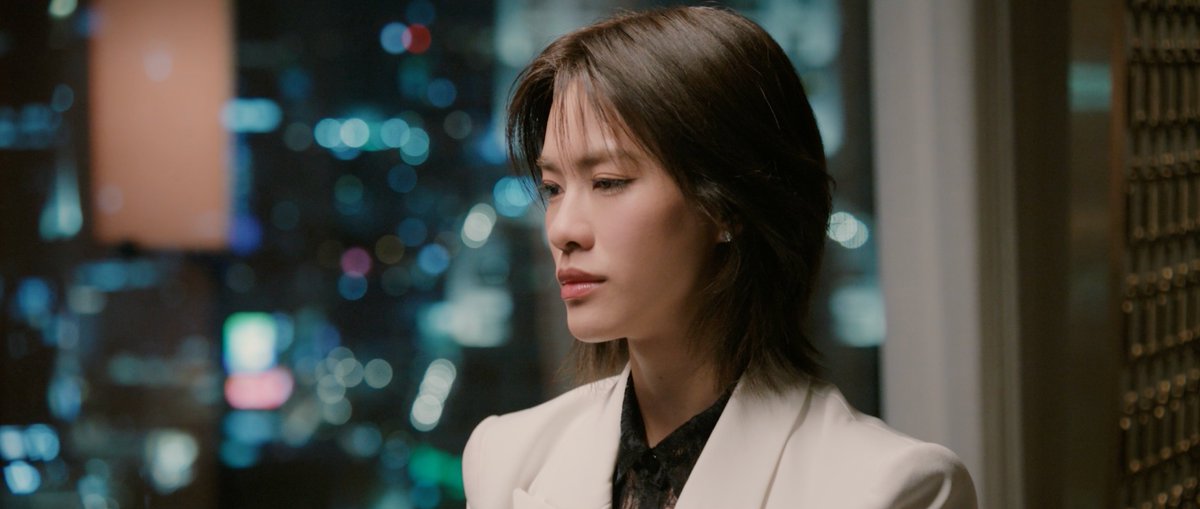 GMMTV's tweet photo. พี่เคยได้ยินมั้ยคะ 'Once in a Blue Moon'
#MoonshadowSeriesEP1

@emiamily @beonnnie https://t.co/RGnqR6MsoB