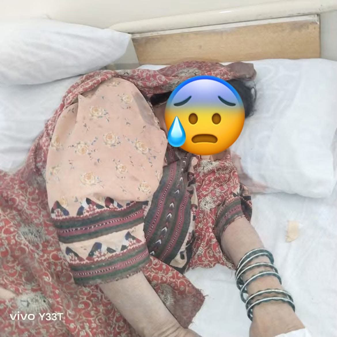 NodBaloch37's tweet photo. کیا ان کا قاتل مسلمان ہوسکتا ہے نہیں کافر ہے پاکستان کی فوج ا ءُ ￶ک لعنتی فوج ہے غیر مسلم فوج ہے 30 لاکھ بجگالیوں کا قاتل ،70 “ہزار بلوچوں کا قاتل ،دس ہزار فلسطینیوں کا قاتل ،10 ہزار پشتونوں اور 45 یے قریب افغانیوں کا قاتل ہے https://t.co/7Lt5dszJb1