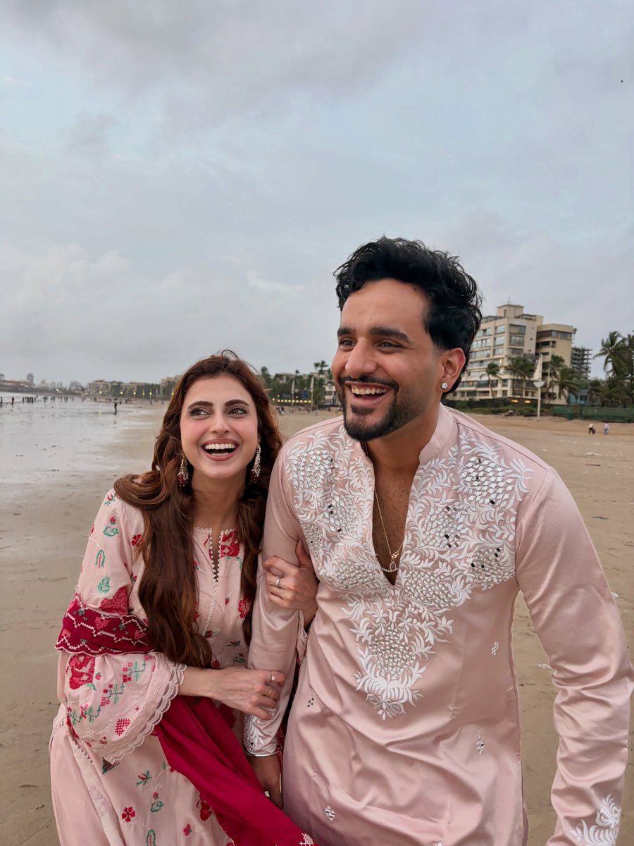 NotFound_r's tweet photo. Unexpected 👀

#FarrhanaBhatt #FarrhanaRebellions https://t.co/o084hFX9uc