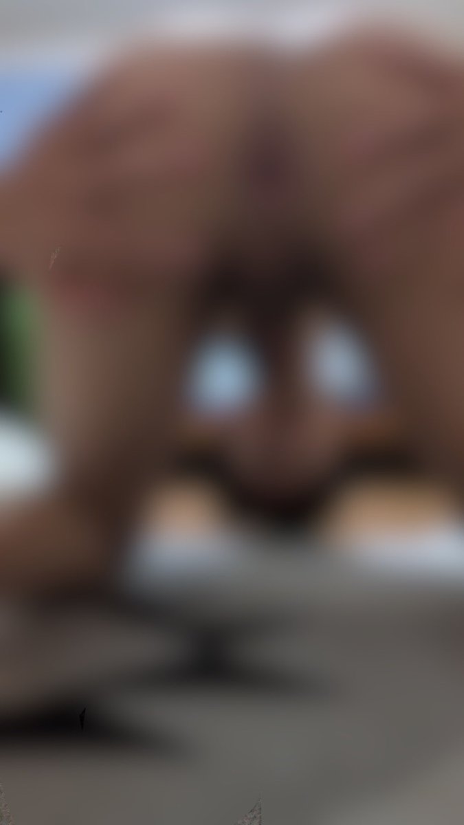 7Uwscu's tweet photo. 8人目
りょう
年齢:23
身長:164cm
体重:50
かわいい顔してるけど立派なの持ってるドMくん！顔かわいいのに勿体無い https://t.co/nOBR7Mcmol