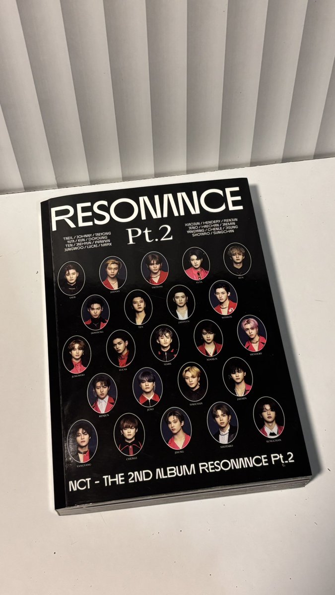 dickgital's tweet photo. hallo guys, since i was no longer into kpop aku mau jual album album NCT aku🥹💔 
#wts album NCT RESONANCE pt.2 &amp; HOT SAUCE era https://t.co/tEh9M2ej2Y