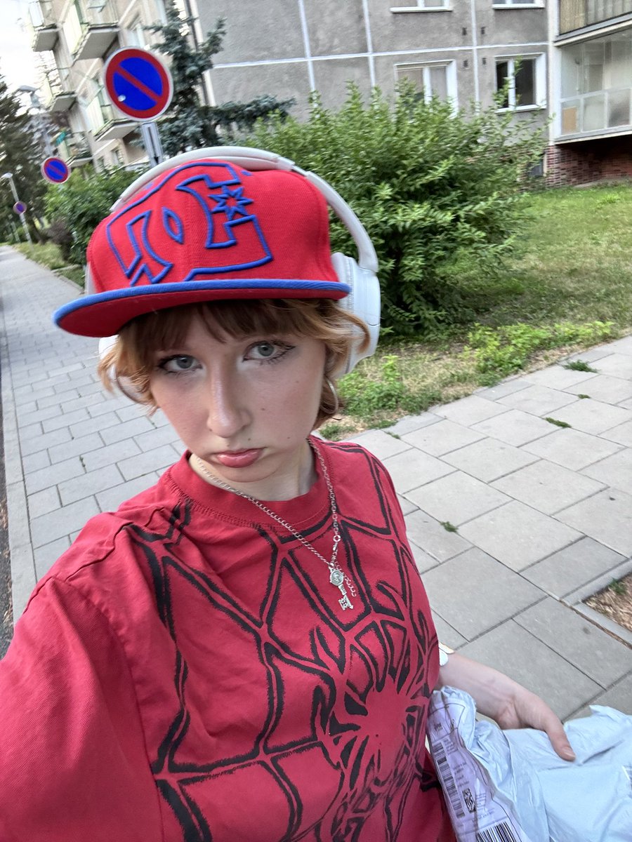 itstinabow_'s tweet photo. Mourning this cap rn 🥹 i lost it on a bus the first time i wore it https://t.co/S4pXHQgwb3