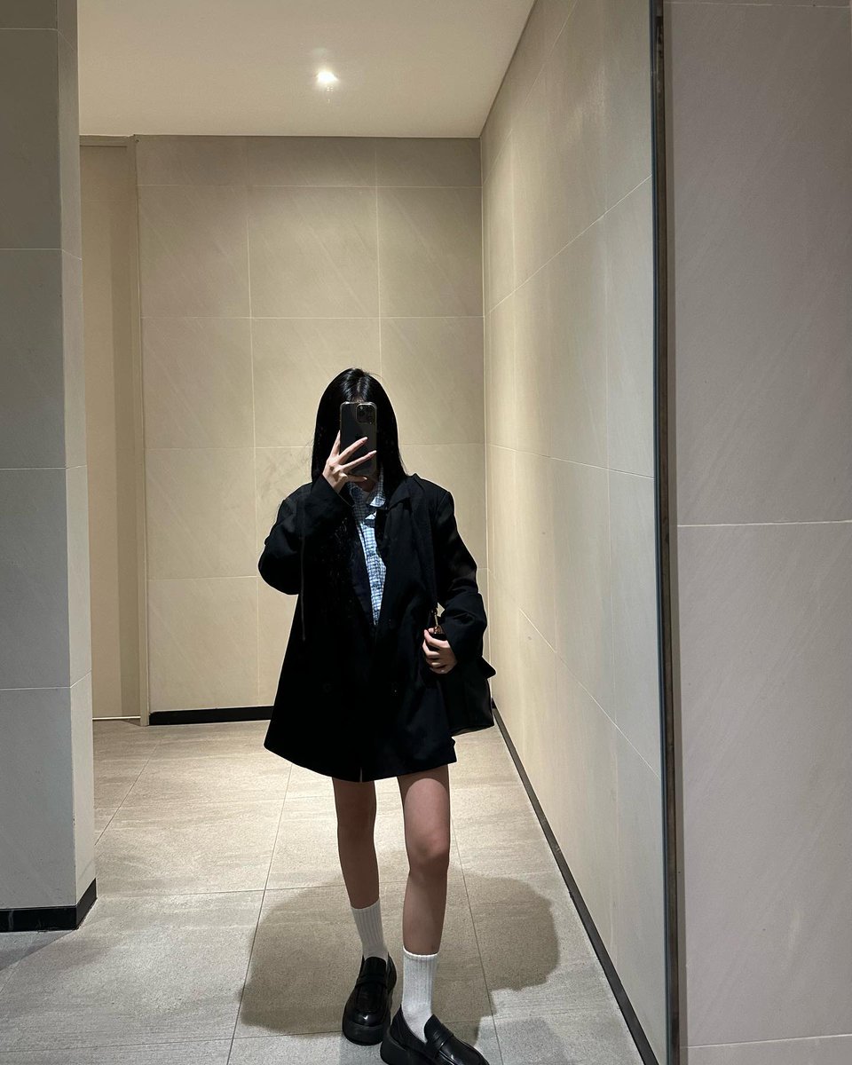 ademdindulic's tweet photo. Hi friend! 🌈 Today is a great day because your smile can brighten someone’s day—wear it proudly. 🔥
sDkv https://t.co/6gmlbTkjRU