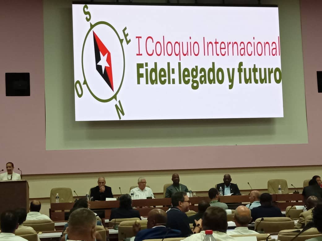 Elecciones_Cuba's tweet photo. #CENCuba🇨🇺/ Una representación del Consejo Electoral Nacional y autoridades electorales de La Habana asisten al I Coloquio Internacional *Fidel* : legado y futuro, en el Palacio de las Convenciones. Se desarrolla Foro Parlamentario. 
#100AñosConFidel 
#JuntosPorLaDemocracia https://t.co/S8liVigjZV
