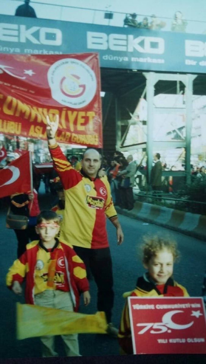 FurkanAydoogan's tweet photo. ULTRASLANIN TEK REİSİDİR https://t.co/891s7lBT83