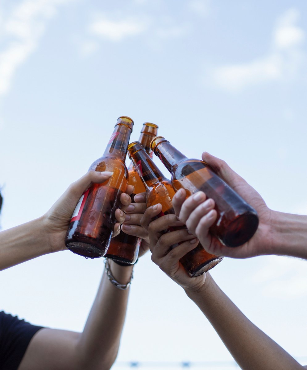 TriuneCo's tweet photo. Slow Sunday. Take a breath, enjoy the view, and savour the little moments. Sometimes the best memories are the simplest ones. 🍻 https://t.co/UAv4L2Ksfs