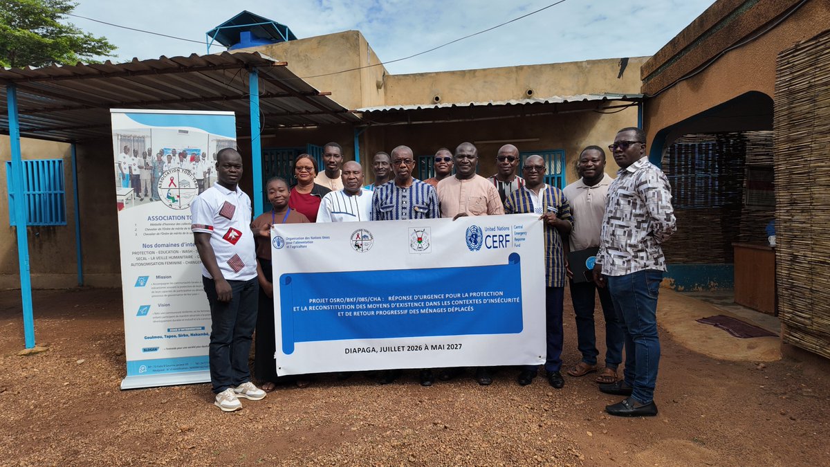 Todi_Yaba's tweet photo. 📍 Fada N'Gourma | Rencontre régionale de cadrage du projet OSRO/BKF/085/CHA @FAOBurkinaFaso, ouverte par M. le Secrétaire Général des régions du Goulmou, Tapoa et Sirba.
Une journée pour harmoniser le ciblage, la redevabilité, la PSEA et le genre.
👉 Cap sur la socialisation https://t.co/2t77Byl5Mv