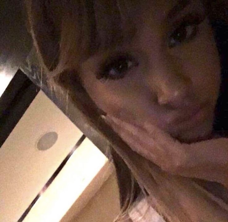 remsunset's tweet photo. dangerous woman era 𖦹 ׂ 𓈒 ☾ https://t.co/SW2EfTDQyl