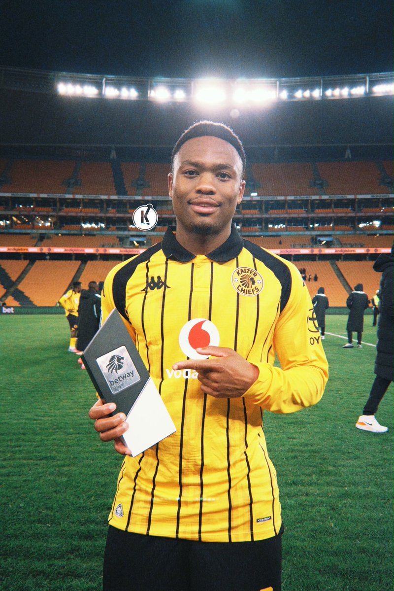 Lorenz_KO's tweet photo. 🏆 𝐌𝐎𝐓𝐌: 𝐋𝐚𝐧𝐠𝐞𝐥𝐢𝐡𝐥𝐞 𝐏𝐡𝐢𝐥𝐢 ✌️✨

#Amakhosi4Life https://t.co/7yma3kr1Pw