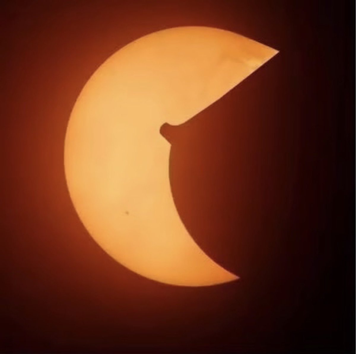 DennisSpangenb4's tweet photo. #Eclipse26 https://t.co/RVjbfzDvMJ