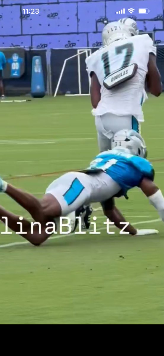 Kingpenn222's tweet photo. @KeepBlitzin Toe drag swag https://t.co/0AdgHq0gT7