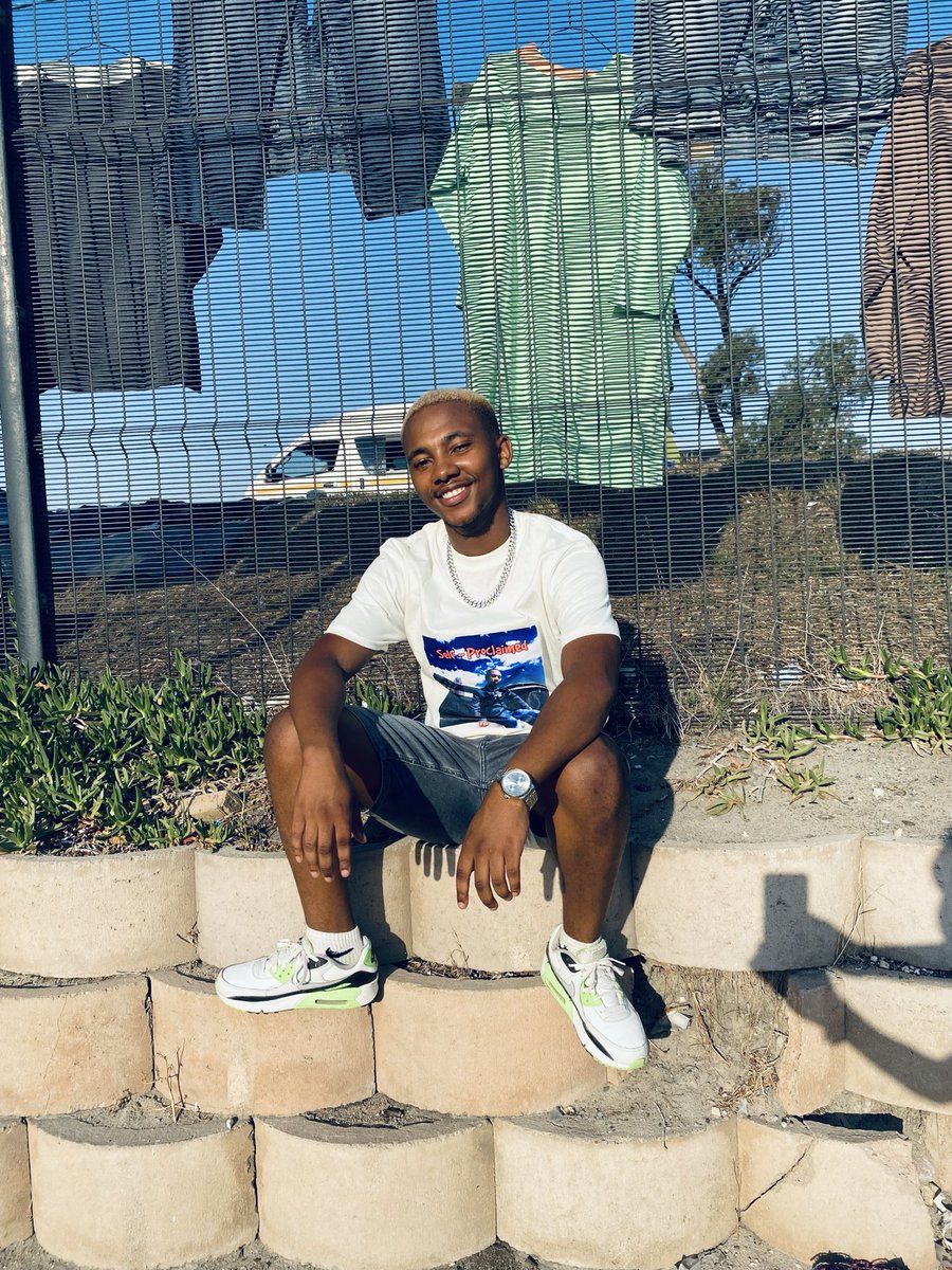 DaRealLebo's tweet photo. 🌪️🌪️ Self proclaimed Ep merchandise 🌪️🌪️ 

https://t.co/phbgKsIN8y
#capetown #hiphop #sahiphop https://t.co/ntZE3NaUxt