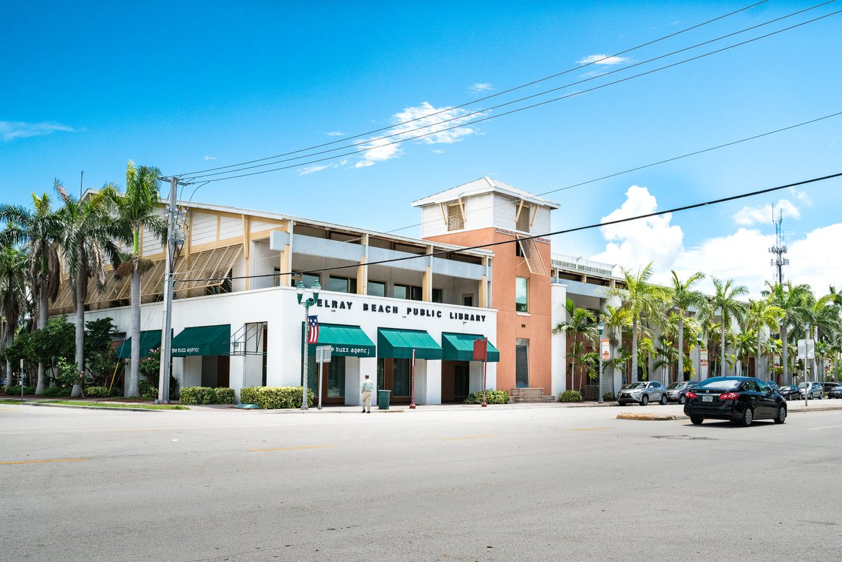 citydelraybeach's tweet photo. Heads up, the @Delray_Library is entering its final phase of major renovations.  During this time, the library will be closed from August 16 through September 9, reopening at 9 AM on September 10. https://t.co/M0pflfTYfb