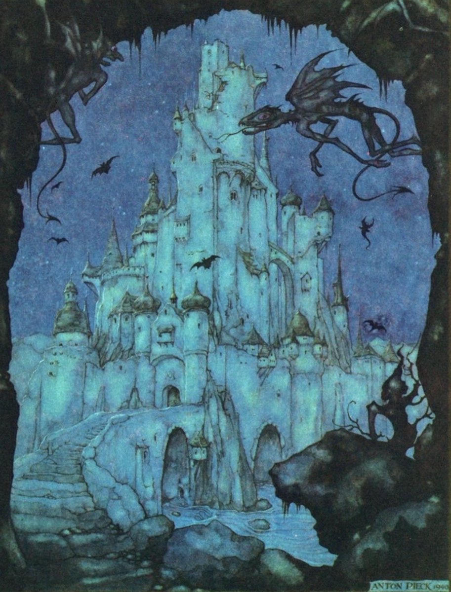 TitaniasRealm tweet picture