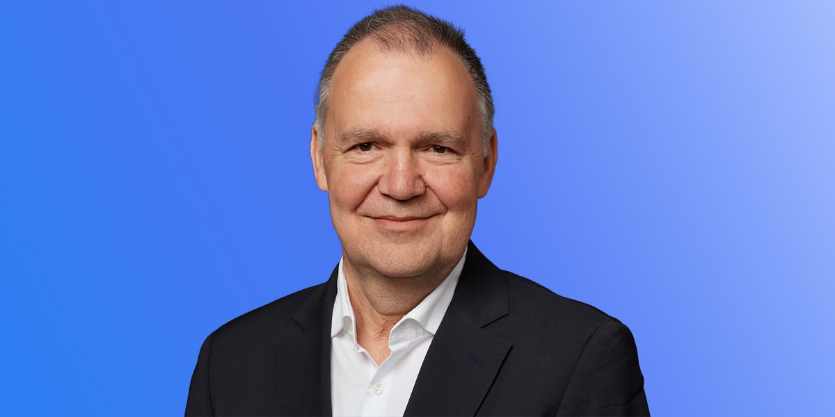 dslevine's tweet photo. @GileadSciences CMO Dietmar Berger on using targeted acquisitions to build platforms across solid tumors, autoimmune disease, and viral threats.
https://t.co/LsrT0xPzbW https://t.co/wsUJLBOSzN