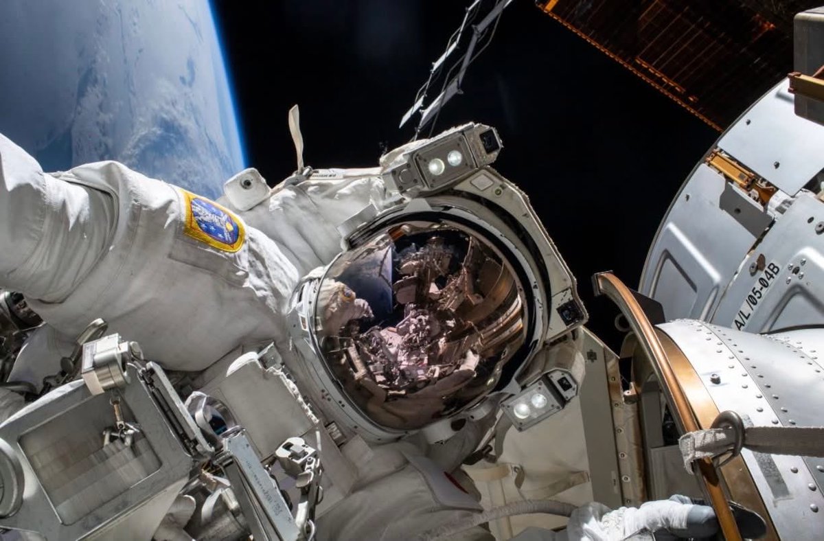 Astro_Wakata's tweet photo. During a spacewalk, the carbon dioxide that an astronaut exhales must be removed. This is done by a "scrubber" inside the spacesuit, but once the scrubber fills up, it must be regenerated before reuse. The new Axiom Space spacesuit, or the Axiom Extravehicular Mobility Unit (AxEMU), features a special CO2 scrubber that uses the vacuum environment of space to regenerate the carbon dioxide removal system — allowing it to be reused repeatedly without swapping out canisters, giving astronauts more flexibility and endurance during future lunar spacewalks!