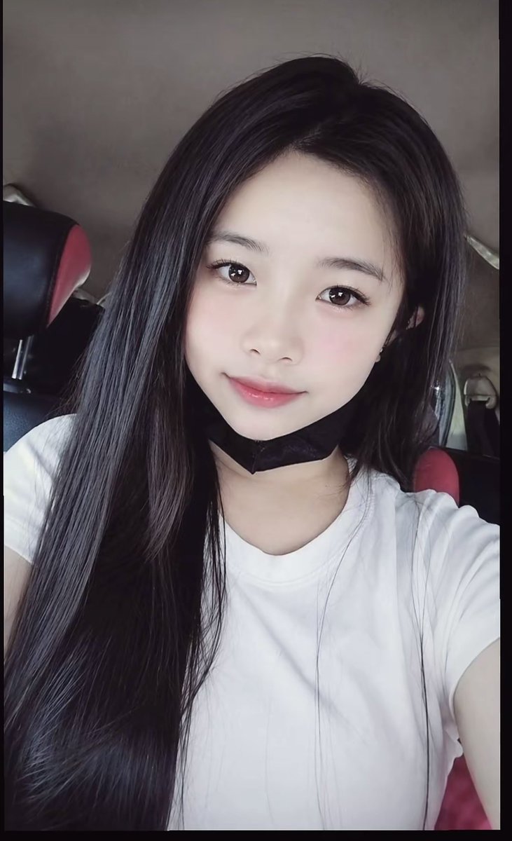 ATrsfth's tweet photo. Chị vy bị đụ chỉ biết rên la như 1 con chó nô lệ. Giá trẻ như rau mua về chơi tới khóc. Vì qua đào tạo làm chó nô lệ https://t.co/1z8pH0JpBU