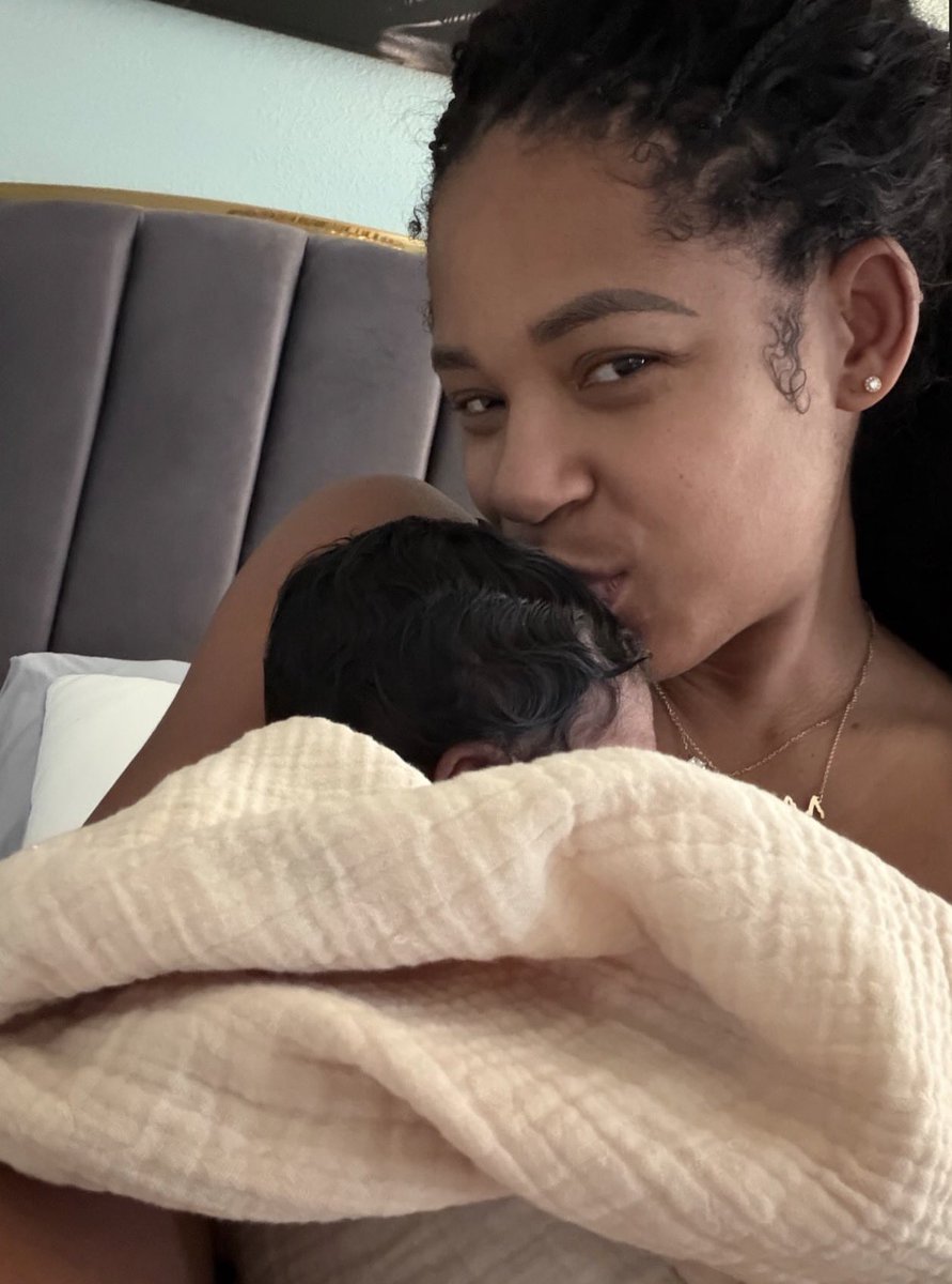 robbelair's tweet photo. Bianca and her baby boy 🥹 https://t.co/MGELSZeI3h