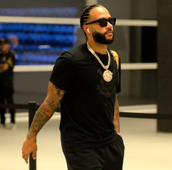 liberta___depre's tweet photo. ⚠️Agora 

Flamengo é mais um clube interessado em ter Memphis Depay.

A diretoria rubro-negra está disposto oferecer um salário mensal de R$ 1,8 milhão ao atacante holandês – menos do que o Corinthians oferecia na renovação, que seria de R$ 2,3 milhões por mês. 

Via: @gazetaesportiva 

📷Marcos Ribolli / 📷Divulgação