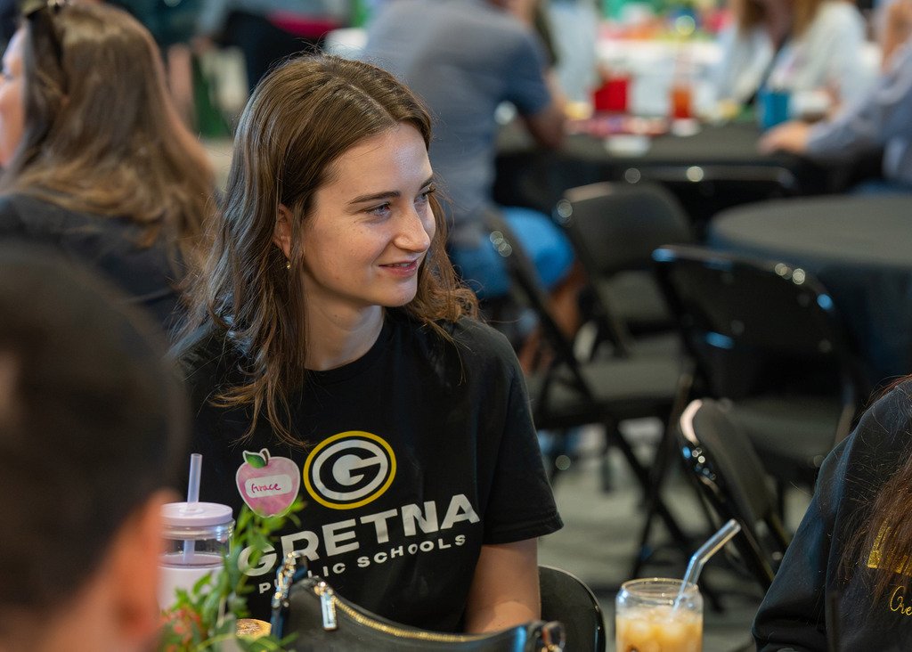 palisadeselem's tweet photo. Welcome to our newest Gretna Greats! We’re grateful to Journey Church for hosting a breakfast to welcome our new staff and help them feel at home. Thank you for spreading the joy and living out The Gretna Way! https://t.co/UwbhZG0IOw