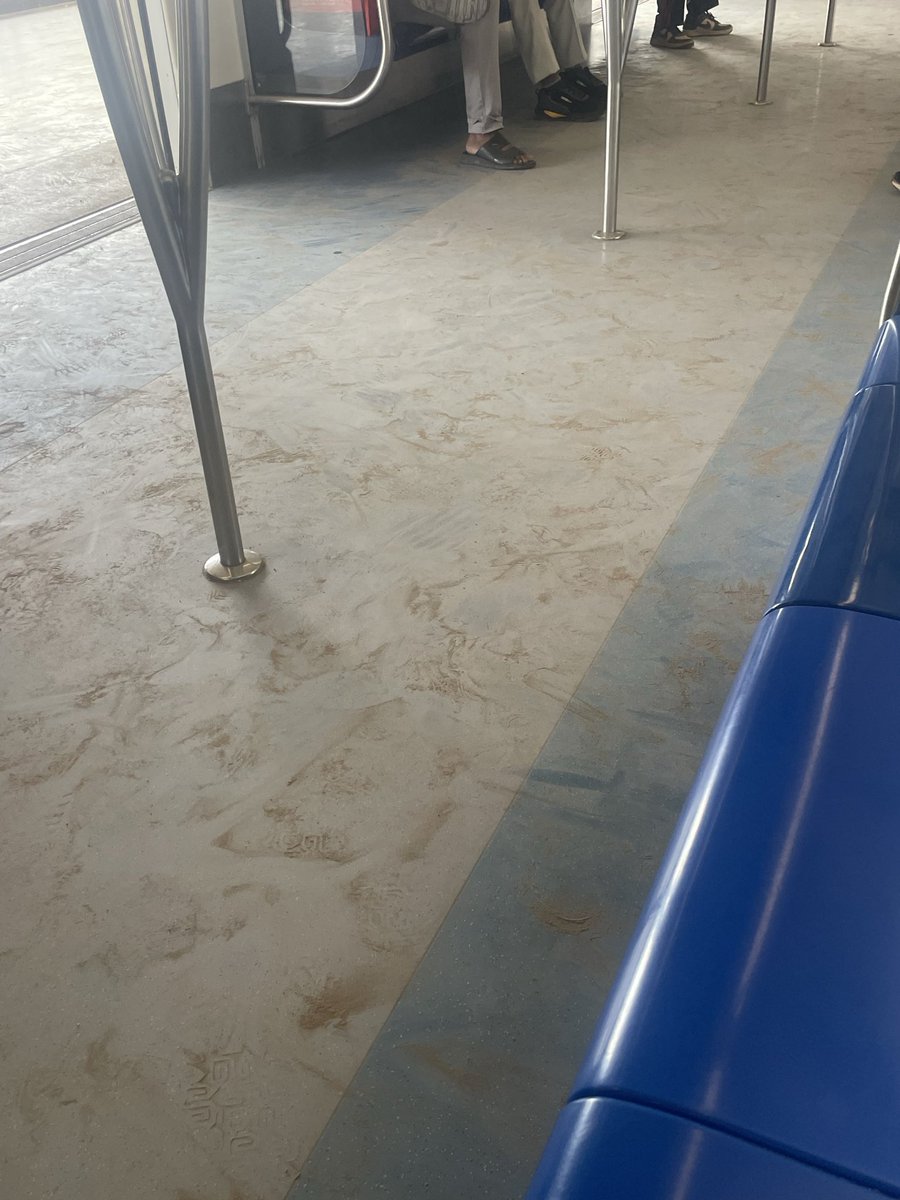 Anujkumar2307's tweet photo. @OfficialDMRC 
Shiv vihar metro station today 11 Am , no care anyone because it’s a backward area , metro is like a EHSAN   for their residents https://t.co/1OXIAAX29R