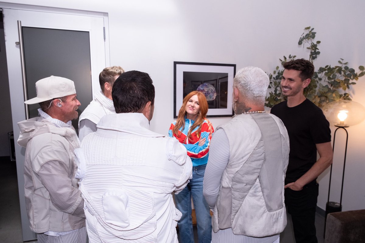 backstreetboys's tweet photo. https://t.co/7XeW5vnooC