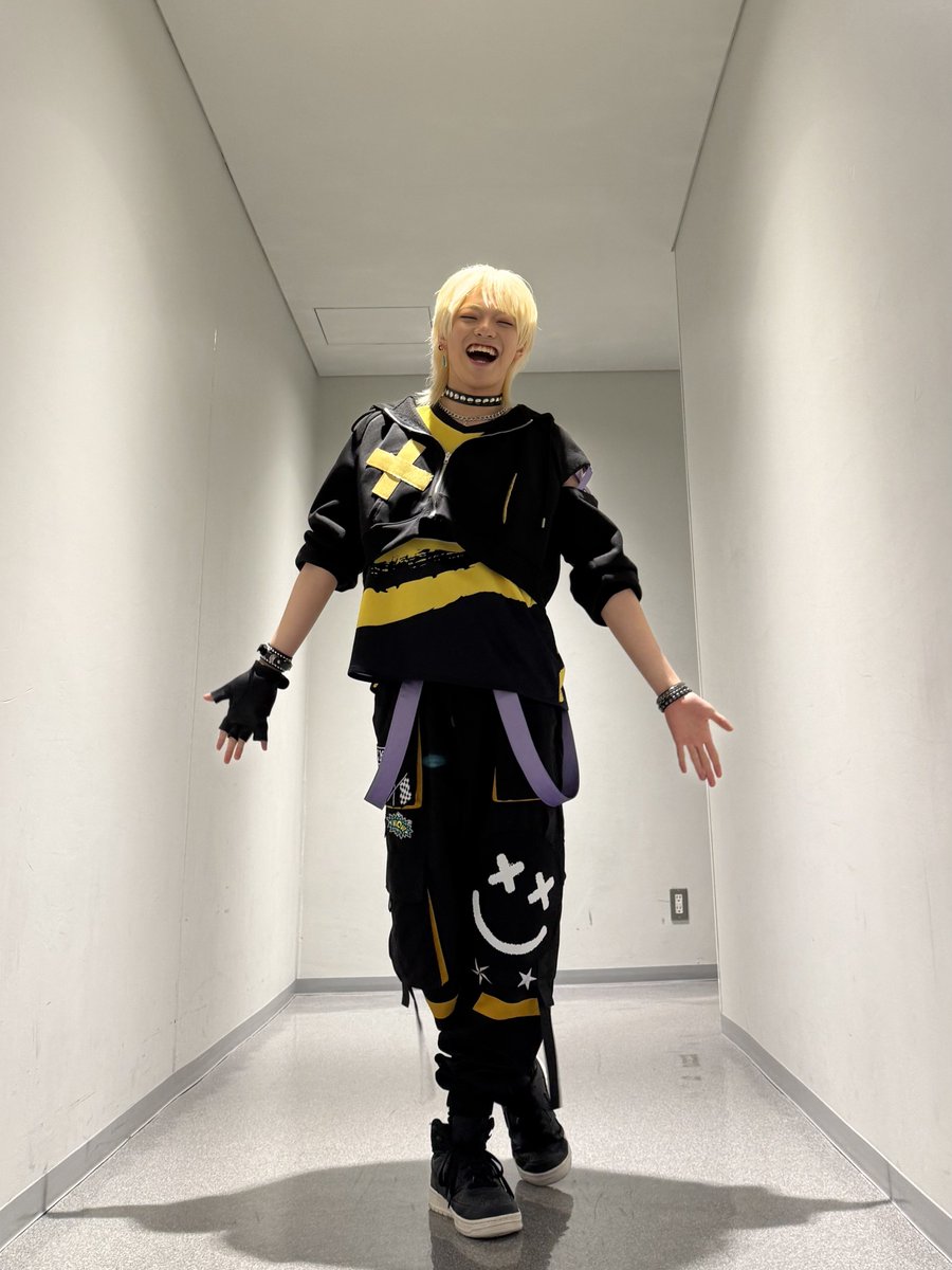 Haruto___j23's tweet photo. ヒナタ誕生日おめでとう🎉💛
今年もたくさんよろしくね♡✨

 #ブラスタ  #ヒナタ https://t.co/Cp01h3f7ki