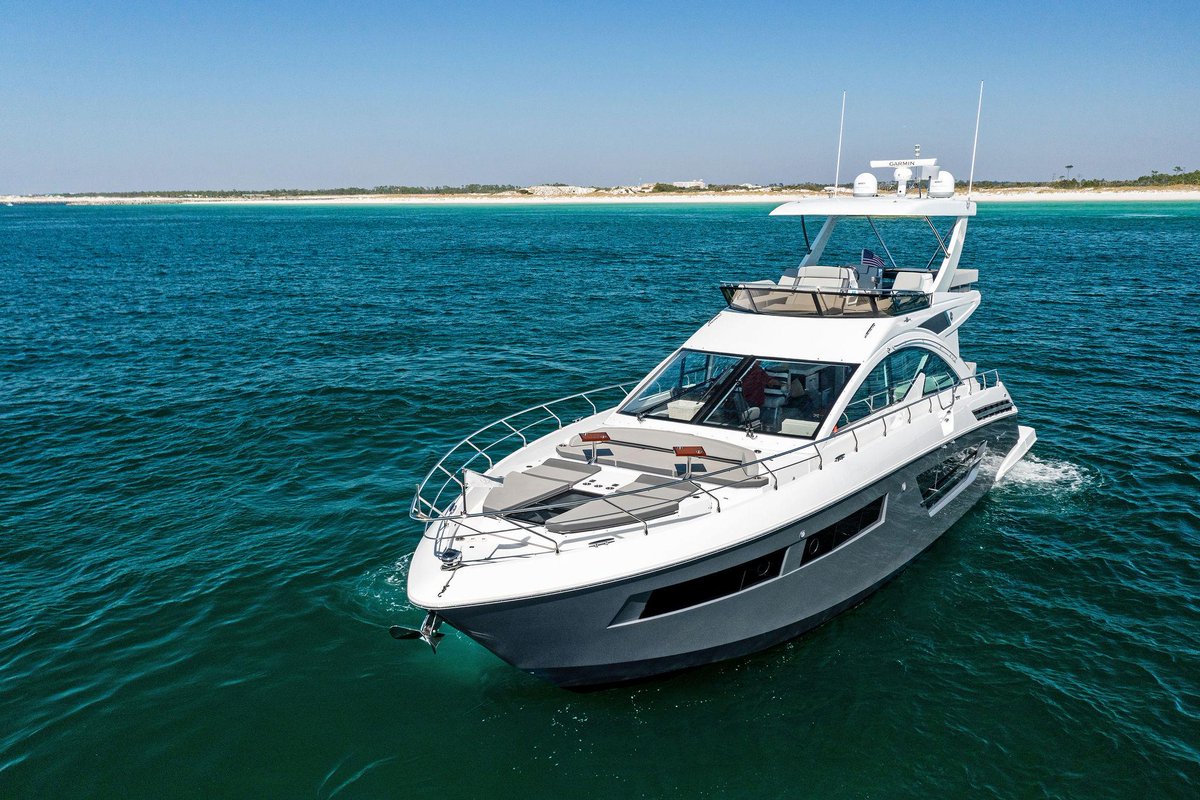 globalyachtex's tweet photo. Luxury meets performance. ⚓
The 2023 60' Cruisers Yachts Flybridge "Miss Tracy Lane" is built for unforgettable days on the water, featuring expansive flybridge views, premium amenities, and a sleek hardtop for all-day comfort.
#CruisersYachts #YachtLife #LuxuryYacht https://t.co/VG71oSTgOb