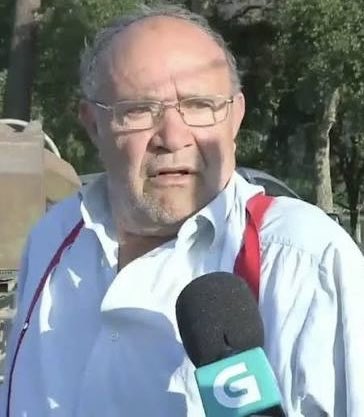 gerardroca99's tweet photo. @Wismichu El eclipse no existe, es Bernardino Garrido tapando el sol https://t.co/USO33Qv6FK