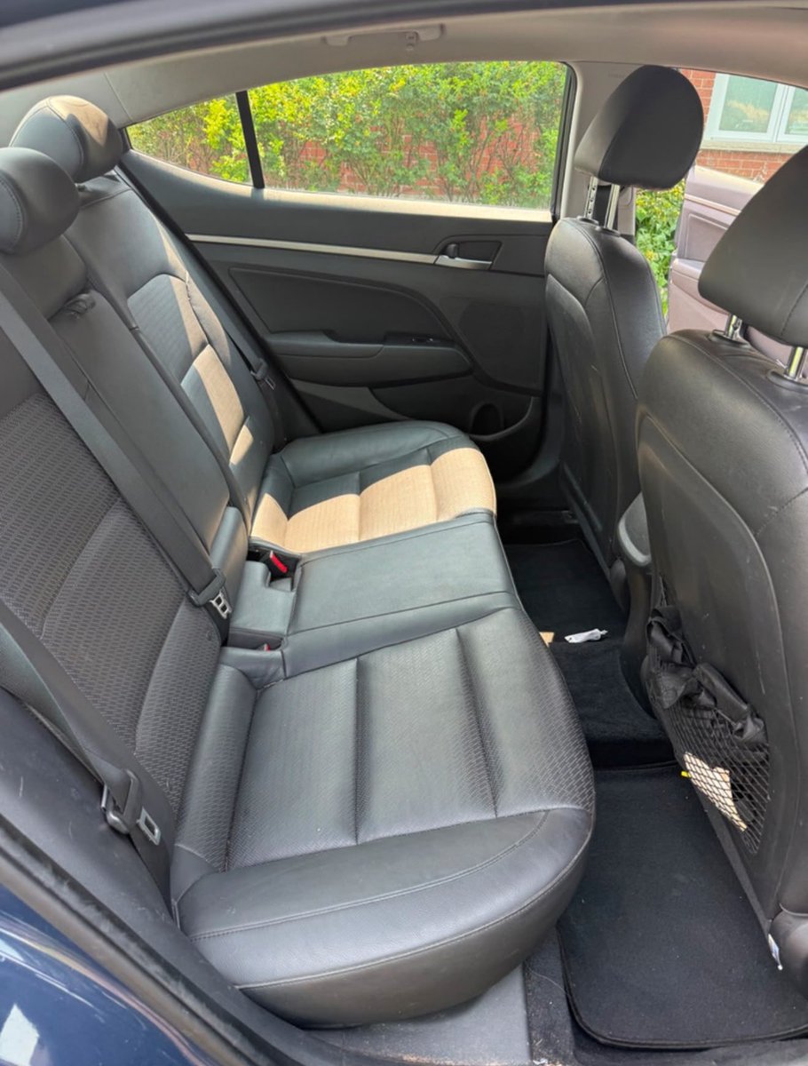 _owula's tweet photo. 2017 Hyundai Elantra Limited 
Full option 
Leather seats 
Sunroof 
Reverse cam etc
167k miles 

78k cedis including shipping https://t.co/aXzlQLOrKE