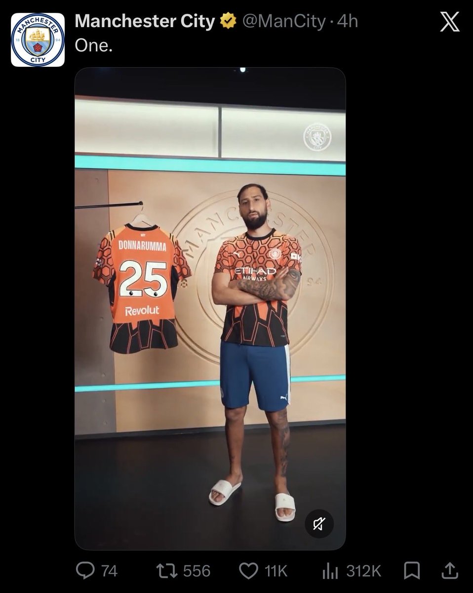 ItsNatho18's tweet photo. When you a big club your a big club init 

Man City Donnarumma No1 vid- 4 hours up = 11k likes 

Man United Lammens No1 pic- Under 1 hour = 24k likes 

🔴We Will Always Be Bigger, Manchester Will Always Be Red 🔴 #ManUnited https://t.co/gw7DWwhymb