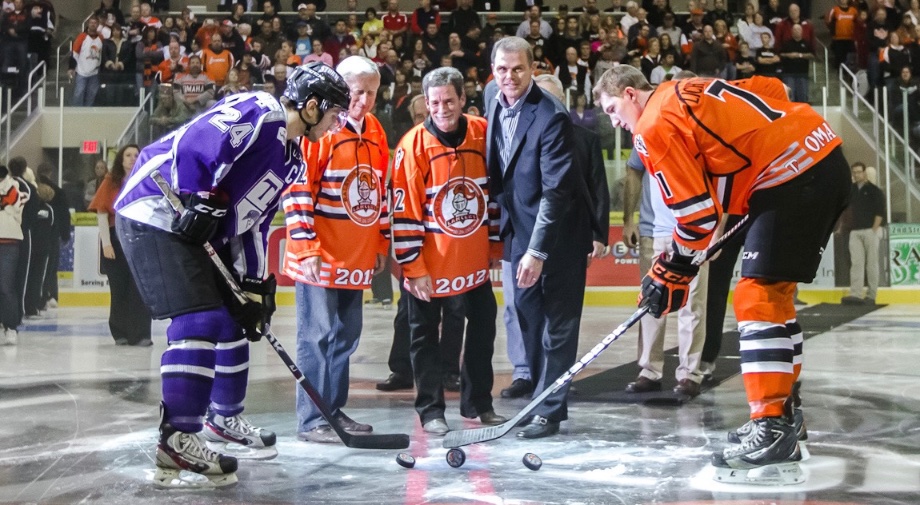 CraigSMorgan's tweet photo. Ben Robert has big plans for Phoenix's expansion USHL franchise. This biggest of those may be trying to build an arena to house the team.

Story unlocked &amp; free for all:

https://t.co/zKo4YOUAn4 https://t.co/TUuAYuJ5Lq