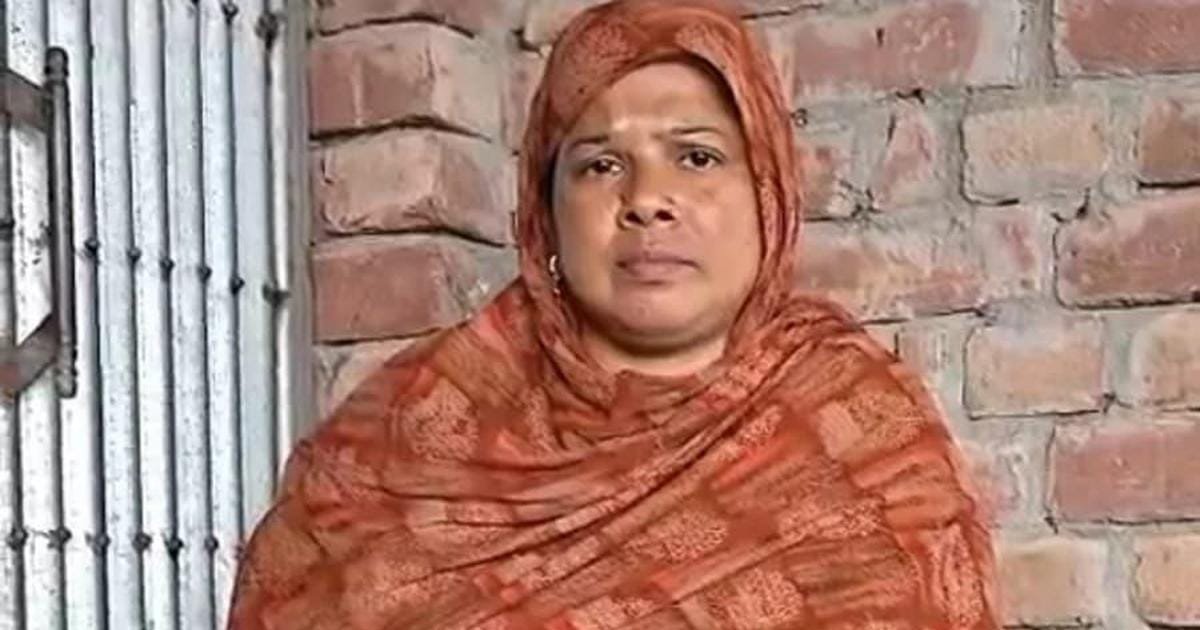 5Pillarsuk's tweet photo. A Muslim woman from West Bengal was profiled as an illegal Bangladeshi migrant and forcibly pushed across the Indian border into Bangladesh at 1am — leaving her isolated from her husband and young sons, despite holding Indian documents proving her citizenship.

https://t.co/cDlN53vHwm