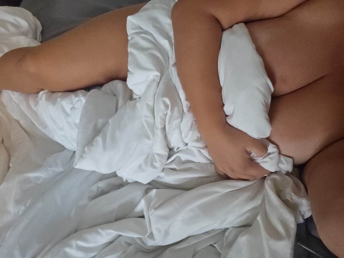 Mariiuncensor tweet picture