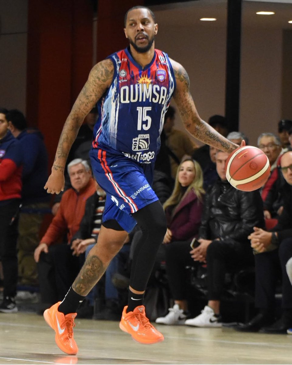 fermartinezlar's tweet photo. 💣💣 Brandon Robinson volverá a jugar la @LigaNacional 🇦🇷, pero todo apunta a que cambiará de equipo para la temporada 2026/27, el extranjero dejaría @AAQuimsa para vestirse de granate...👀🏀 https://t.co/0iBWzqqhIS