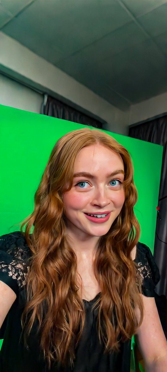 ArtxVerse_'s tweet photo. Sadie Sink Wallpaper 

#SadieSink https://t.co/FJUD7mbS2Q
