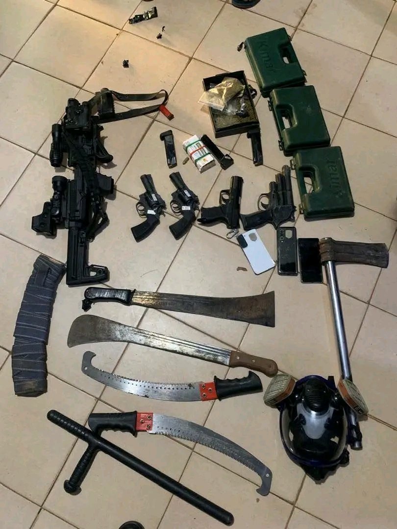 FlorentFokouo1's tweet photo. Je vous présente le " JOHN WICK D'AGBOVILLE "

La suite en commentaire 👇👇👇 https://t.co/uQo0B51xqn