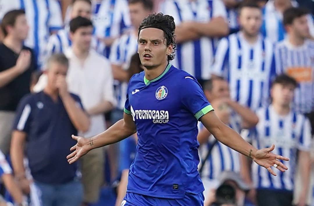 peakixx's tweet photo. UPDATE;Getafe have agreed deal with Enes Ünal as Bournemouth gave green light for medical and contract signing.

#AFCB accept the conditions offered by Getafe and Ünal returns to Spain. https://t.co/eFGci7CsVI