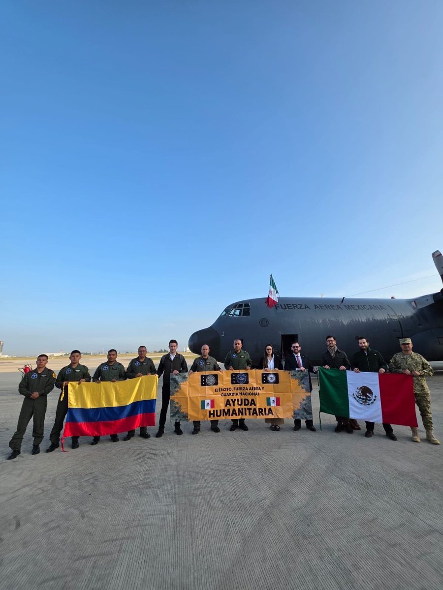 foro_militar's tweet photo. ✈️🇲🇽 Dos aviones de la Fuerza Aérea Mexicana partieron rumbo a Pereira con 854 despensas y 19.5 toneladas de ayuda humanitaria https://t.co/2O3KAxN0Sx