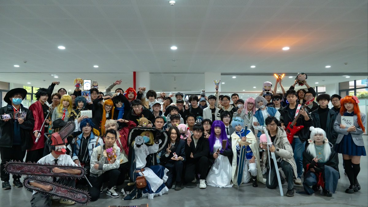 Rachel_Shay1's tweet photo. Just had the most hype day at the anime con! Met my favorite seiyuu, scored limited merch and stayed up all night geeking with fellow otakus. Nothing beats this magic https://t.co/Bo6yW6ul5z