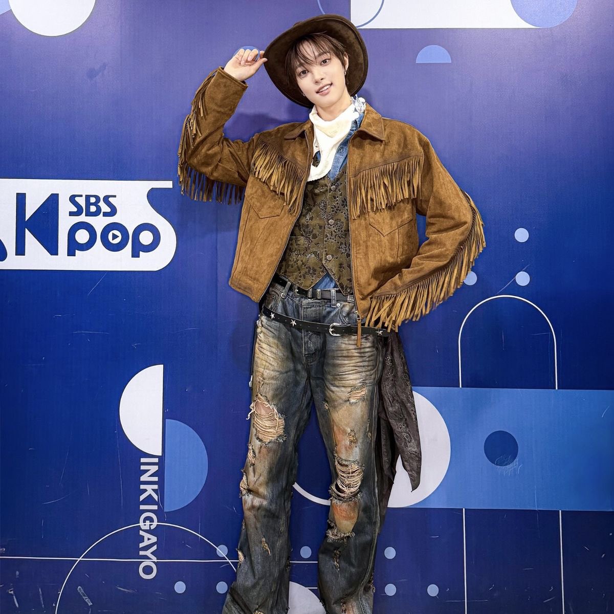 takipies's tweet photo. big things happening in euijoo fan club https://t.co/ecuYMvfgdo