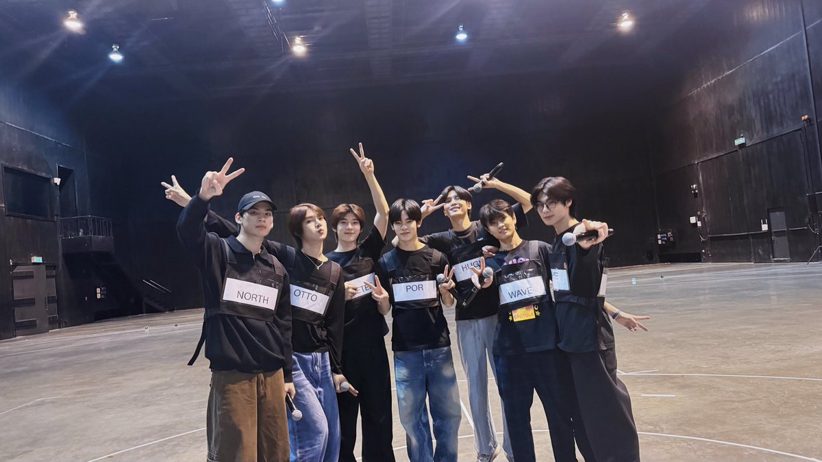 babymxxd's tweet photo. ด้วงกับเธอ Ep.1                      แฟนคอนด้วงกับเธอ
เดอะมอลล์งามวงศ์วาน                          อิมแพค

มาไกลเหมือนกันนะเด็ก ๆ เก่งกันมากเลย 🥺🫳🏻 https://t.co/IwYoLBGEIm