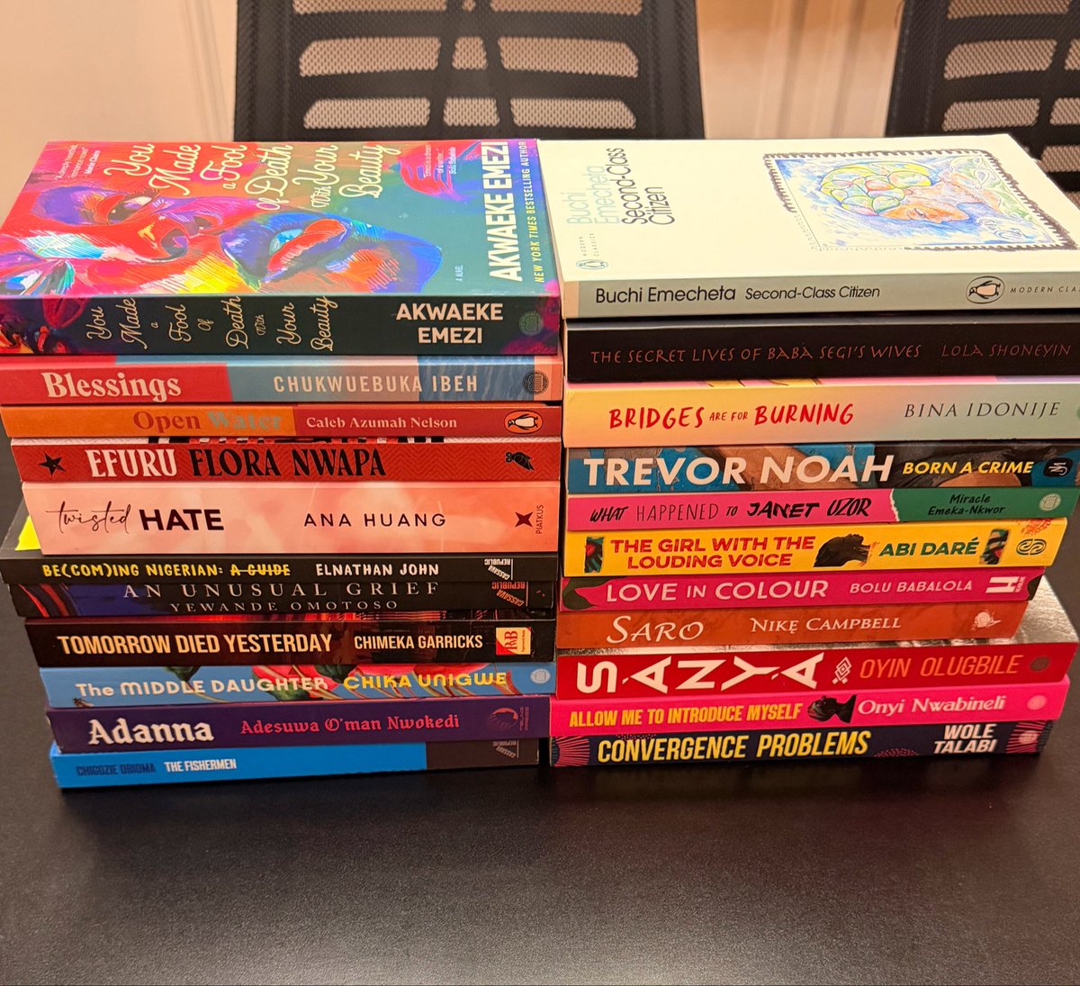 Wizarab10's tweet photo. My books are here ❤️ https://t.co/GUJCVPVXA1