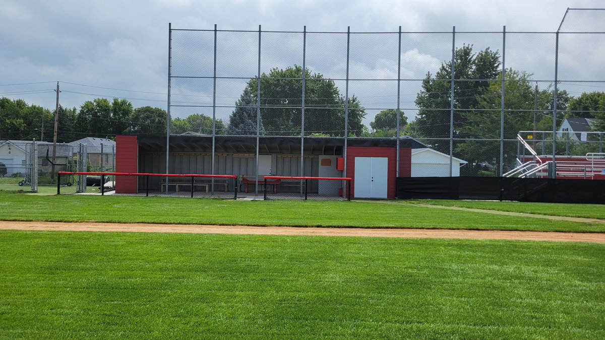 Brinks159's tweet photo. SAVE THE DATE!  All GV Baseball Alumni, Alumni game will be on Sat,  Sept 26th, starting at Noon.  Any Alumni can take on-field BP starting at 11:00am. Feel free to stick around after, bring a lawn chair, and tell old baseball stories.  The GV Coaches will supply refreshments! https://t.co/PIM8lT229q