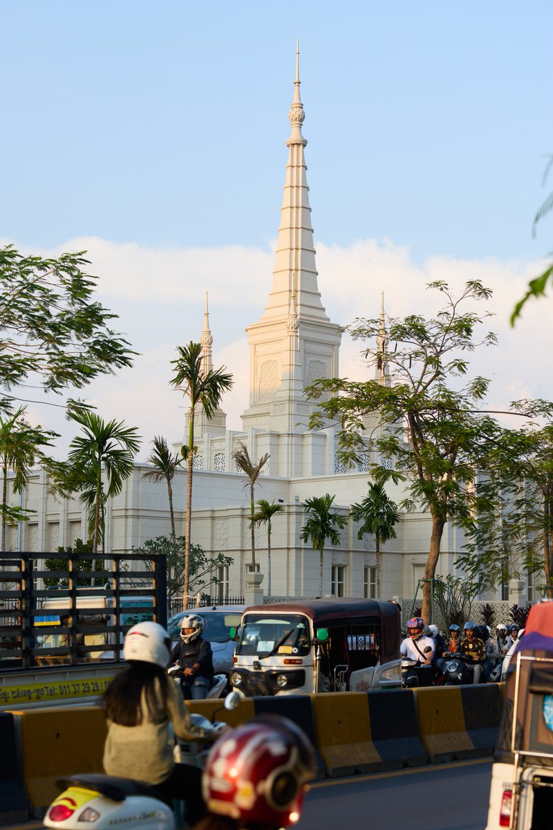 Ch_JesusChrist's tweet photo. The Phnom Penh Cambodia Temple is opening its doors to the public. Open house tours will go from August 15 through August 22.

Explore the interior, learn about its Cambodian-inspired design, and read and hear stories from local members reflecting on this historic milestone.

https://t.co/QRMCRiTkYa