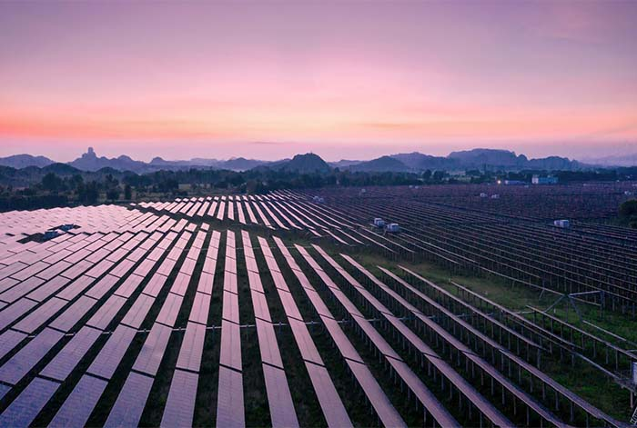 PLaSegunda's tweet photo. Lenovo alcanza un 90 % de energía renovable en el consumo eléctrico de sus operaciones
https://t.co/Gy6eLgyEdi https://t.co/kebcvL3rHz